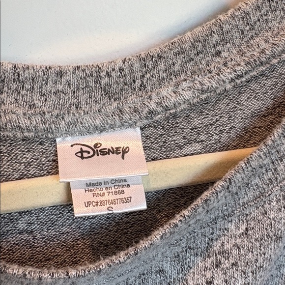 Disney Mickey Minnie sweater - small - Picture 2 of 5